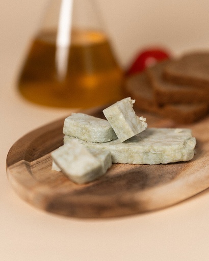 [Form01] Formatge amb espirulina fresca ECO