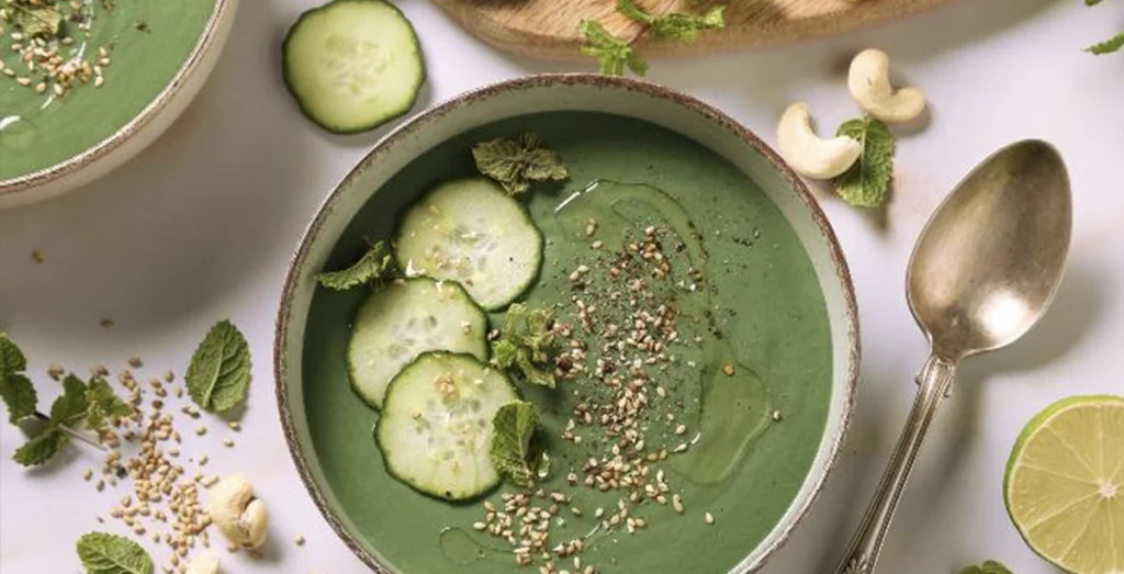 soups and creams with fresh spirulina