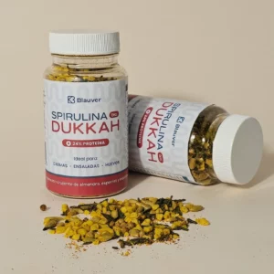 Botes de Dukkah condimento de especias, pipas y espirulina